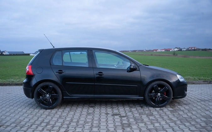 Volkswagen Golf cena 25500 przebieg: 131000, rok produkcji 2005 z Dębno małe 326